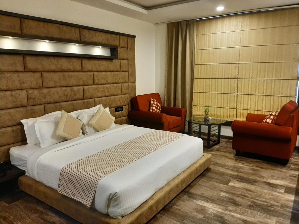 Park Avenue And Resorts Sikar Exterior photo